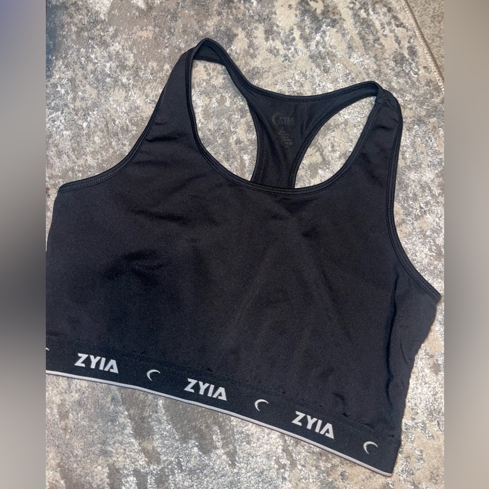 ZYIA bra top soft
